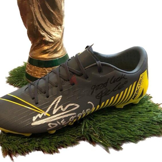 https://signedcollections.com/products/diego-maradona-and-pele-signed-nike-mercurial-boot-left