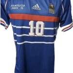 ZINEDINE ZIDANE BACK SIGNED FRANCE 98 WORLD CUP WINNING JERSEY